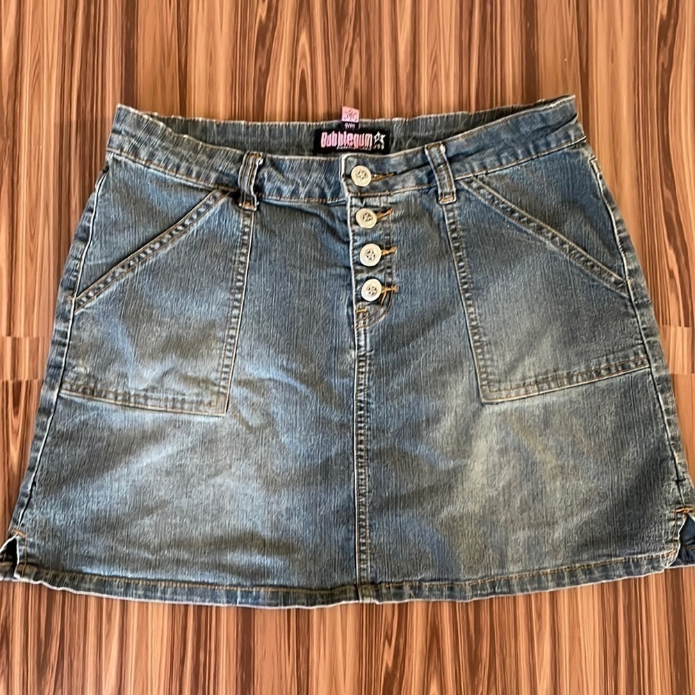 BUBBLEGUM Distressed Jean Mini Skirt Size 9/10